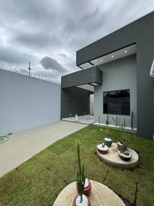 VENDO LINDA CASA COM 2 QUARTOS EM TAQUARALTO- PALMAS TO