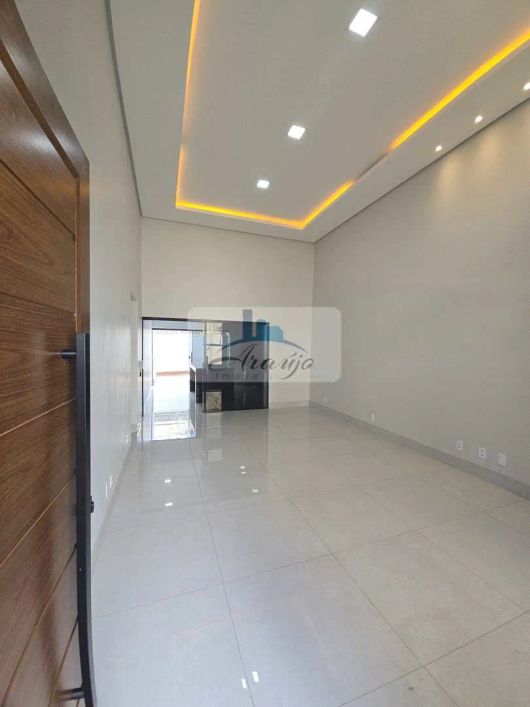 Casa com 3 quartos, Plano Diretor Norte, Palmas - R$ 800 mil, Cod: 2373