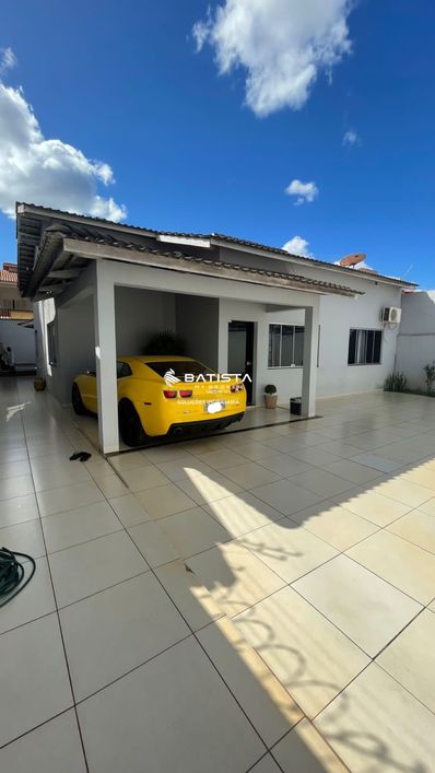 Vendo Casa 3 Suítes, 110 Norte