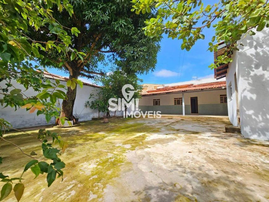 OPORTUNIDADE, CASA COM 04 QUARTOS E ENERGIA SOLAR NA 603 NORTE!