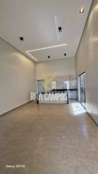 CASA A VENDA NA 1504 SUL - R$ 550 MIL, 3 QUARTOS, 102M²
