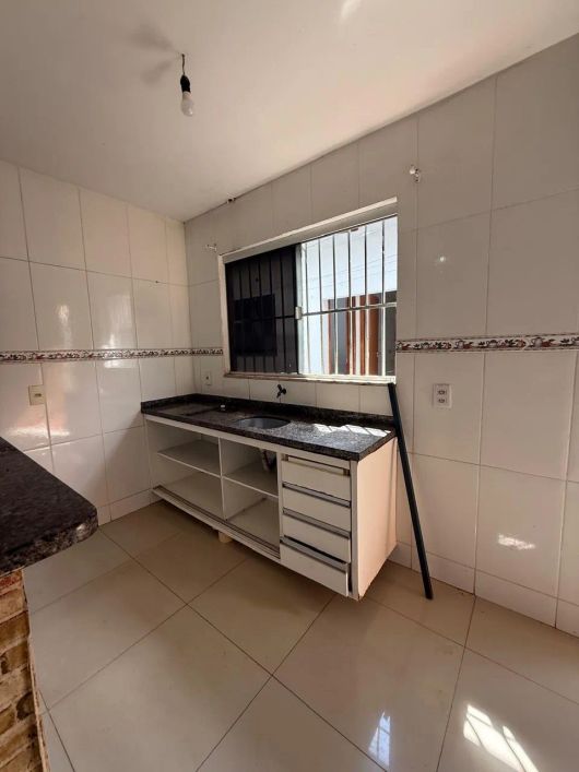 Vendo casa de 3/4 na Qdra 404 Norte - Palmas - TO