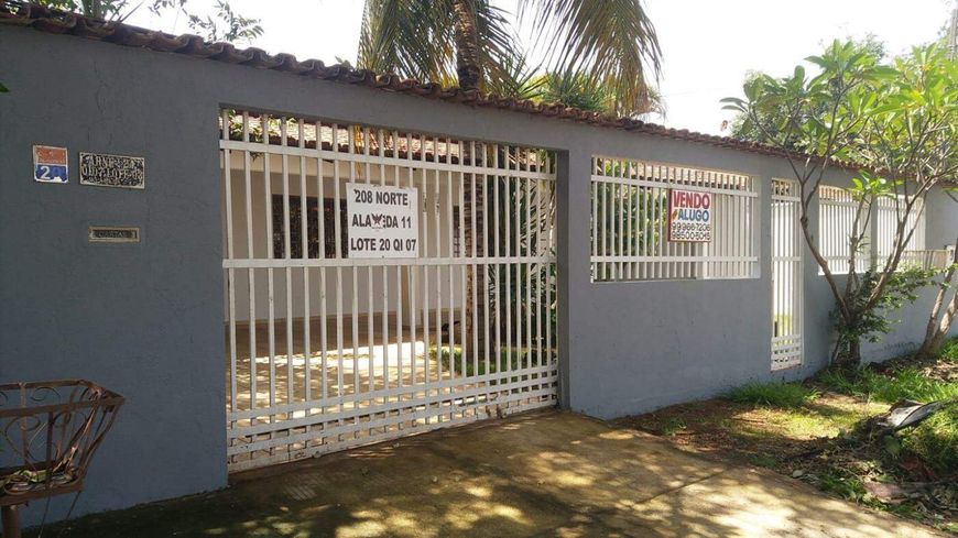 Venda de Casa com 3 Quartos sendo 1 suíte na ARNE 24 208 Norte em Palmas Tocantins - Valor R$ 650.00
