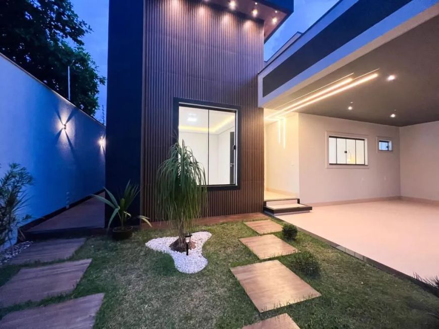 Casa – 4 Suítes. Alto Padrão Ao lado da JK
