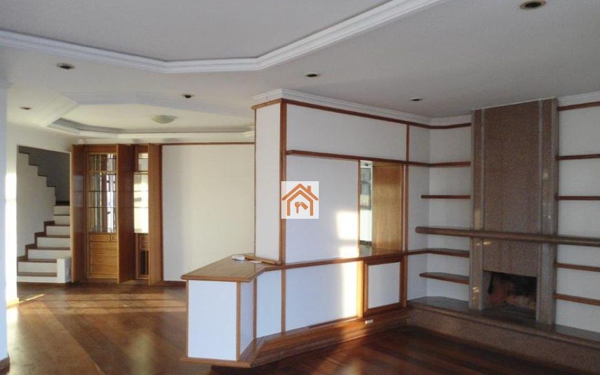 Apartamento 4 Dormitórios - 3 Suítes - 3 vagas de Garagem
