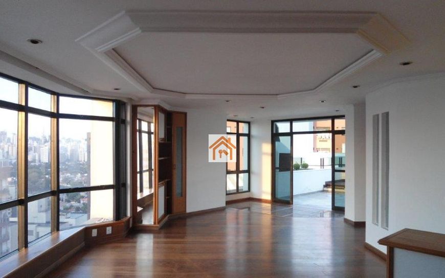 Apartamento 4 Dormitórios - 3 Suítes - 3 vagas de Garagem