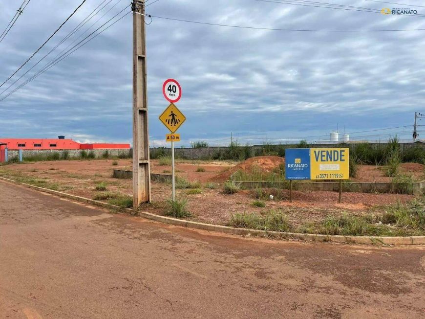 LOTE COMERCIAL NO JARDIM VITÓRIA I