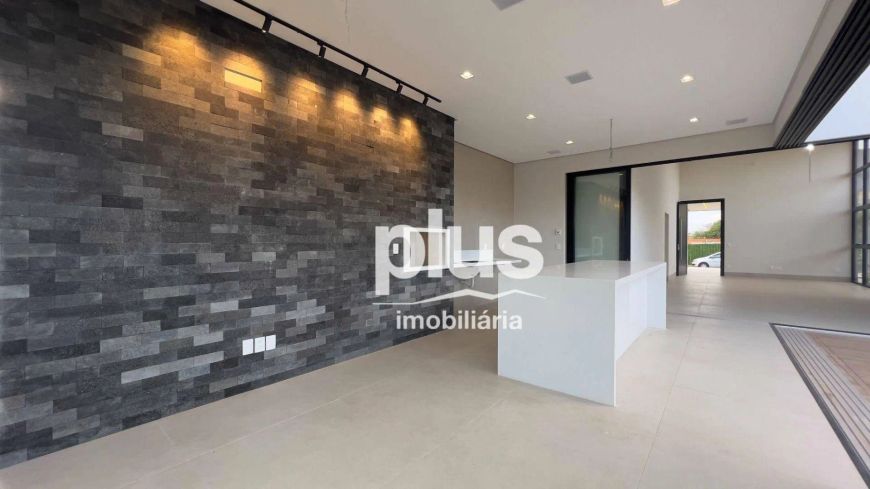 CASA DE ALTO PADRÃO COM 3 SUÍTES NO CENTRO DA CIDADE - PALMAS/TO - CONDOMÍNIO FECHADO - ALPHAVILLE