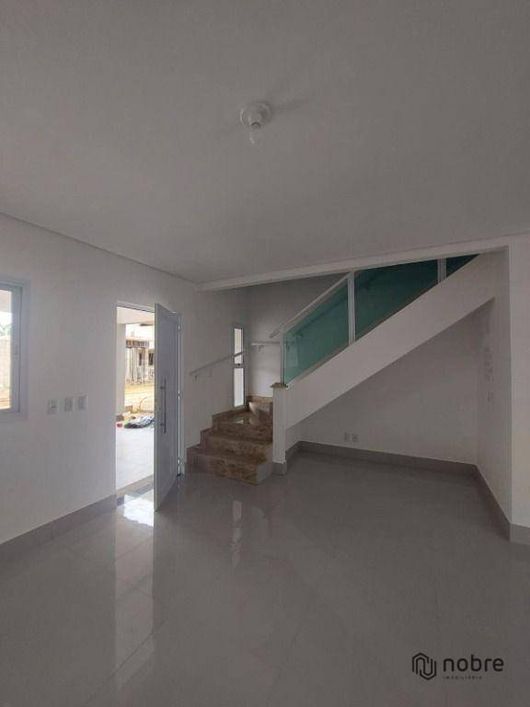 Sobrado com 4 dormitórios à venda, 169 m² por R$ 1.150.000,00 - Caribe Residence e Resort - Palmas/T