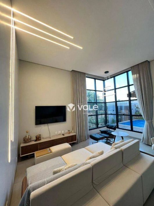 Casa com 4 dormitórios à venda, 250 m² por R$ 2.600.000,00 - Loteamento Caribe - Palmas/TO
