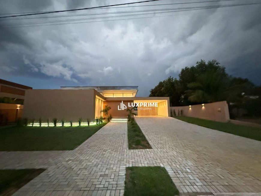 Casa Alto Padrão c/ 4 Quartos à venda, 403 m² por R$ 3.100.000 - Cond. Residencial Polinésia - Palma