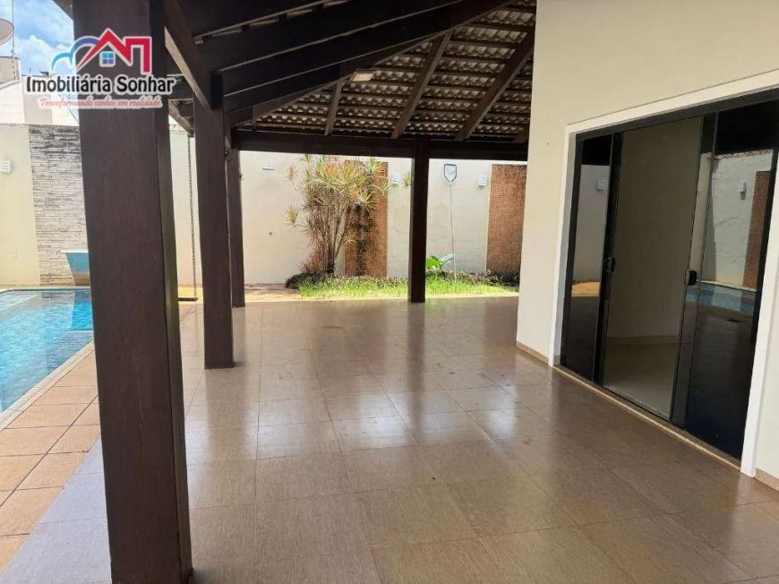 Sobrado com 3 dormitórios à venda, 143 m² por R$ 980.000,00 - 110 Norte (Arne 14) - Palmas/TO