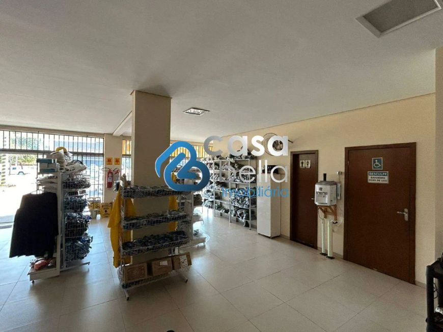 PRÉDIO COMERCIAL NA 306 SUL