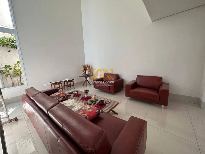 Sobrado Alto Padrão, com 3 suítes, 280 m² - 303 sul (Arso 31) - Palmas/TO