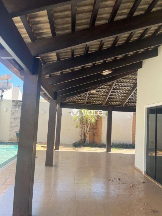 Sobrado com 3 dormitórios à venda, 230 m² por R$ 980.000,00 - 110 Norte (Arne 14) - Palmas/TO