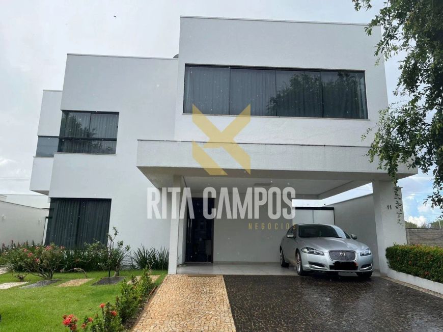 SOBRADO A VENDA NO PRIVILLEGE