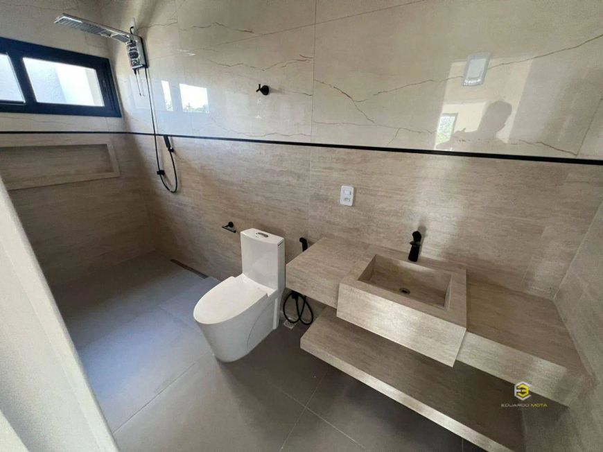 SOBRADO 4 SUITES