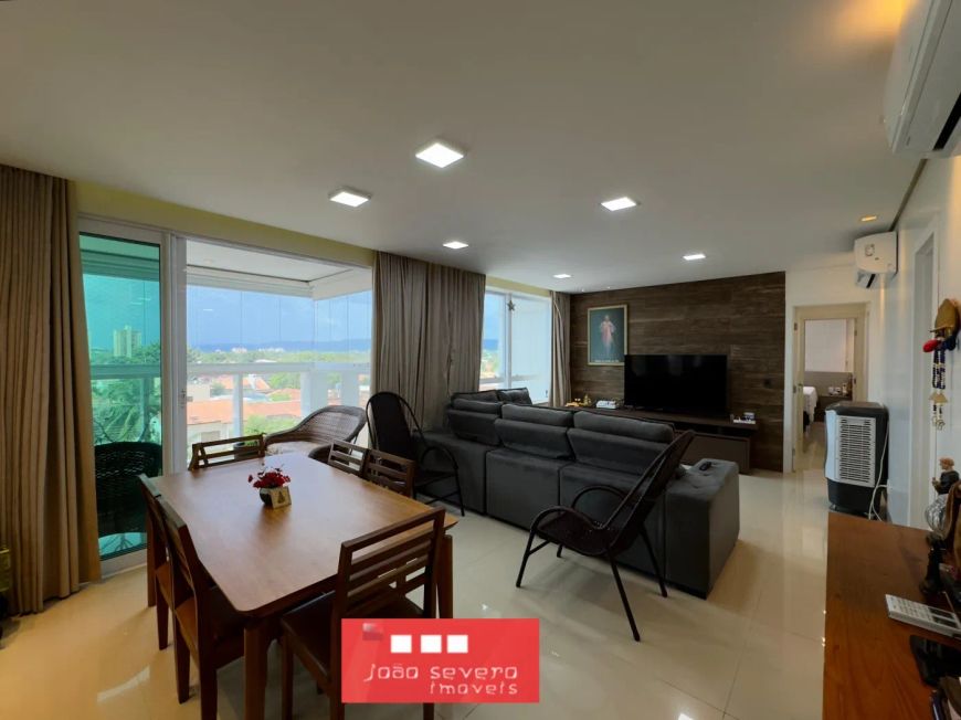 Apartamento para Venda em Palmas, Plano Diretor Norte, 3 dormitórios, 1 suíte, 3 banheiros, 2 vagas