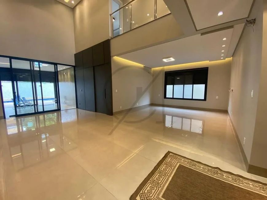VENDE-SE SOBRADO ALTO PADRÃO EM CONDOMINIO FECHADO COM 3 SUÍTES POR R$ 2.750.000