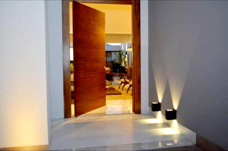 Vende-se Casa de 4/4 em Condomínio Fechado no Centro de Palmas