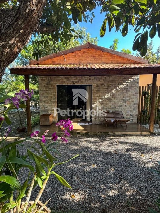 Bela Chácara perto da Agrotins, com acesso ao lago, com área total de 1.729 M ², por R$ 780.000,00