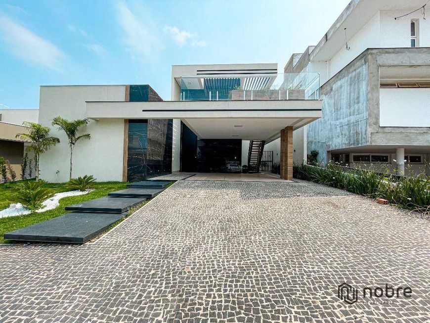 Casa em Condomínio Alto Padrão