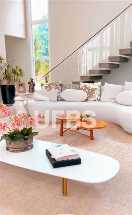 Sobrado residencial em Condomínio