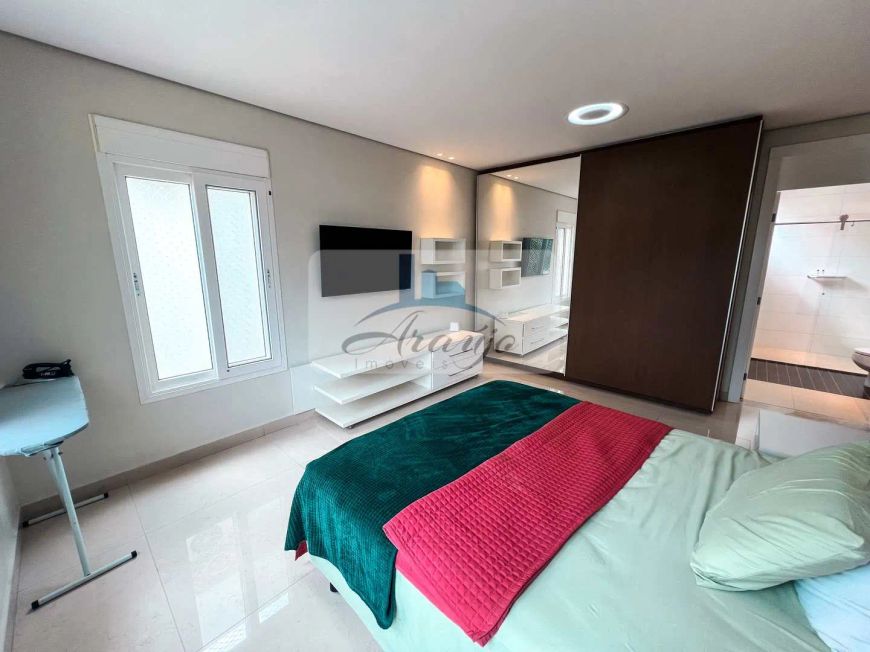 Sobrado de Condomínio com 4 dorms, Plano Diretor Norte, Palmas - R$ 5.8 mi, Cod: 2052