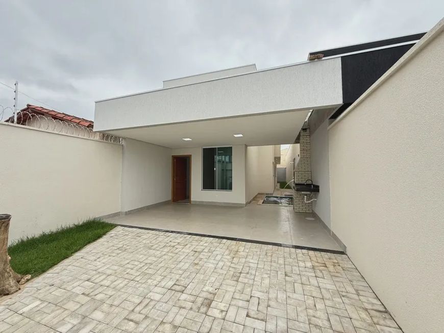 Casa de 3 Quartos Sendo 1 suíte na Quadra 704 Sul