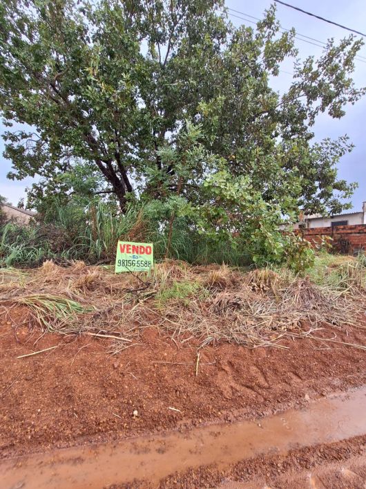 Lote no Jardim Aeroporto com 375 m2