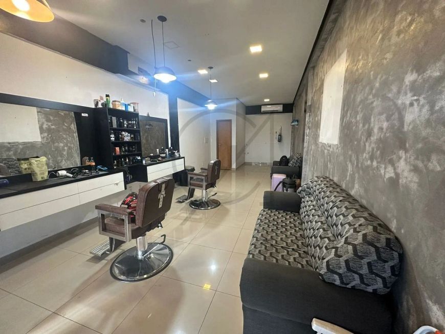 VENDE-SE SALA COMERCIAL NO RESIDENCIAL MALBEC POR R$ 220.000,00