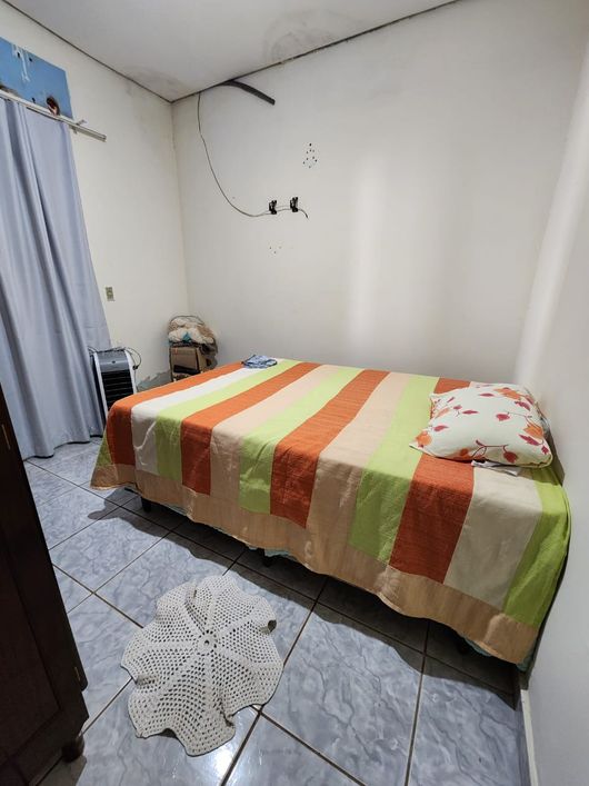 Vende-se casa na região norte
