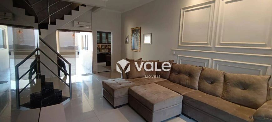 Sobrado com 4 dormitórios à venda, 376 m² por R$ 1.200.000,00 - 208 Norte (Arne 24) - Palmas/TO