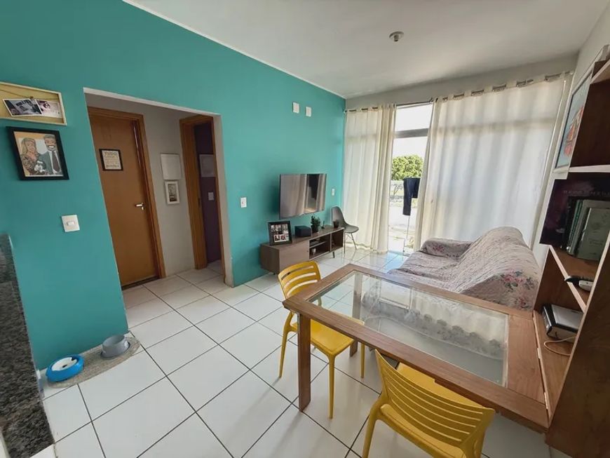 Apartamento de 2 Quartos sendo 1 Suíte na Qd 304 Norte