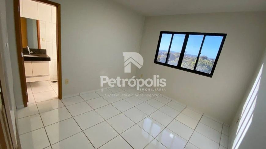 Apartamento 03 Quartos sendo 01 Suíte - 506 norte