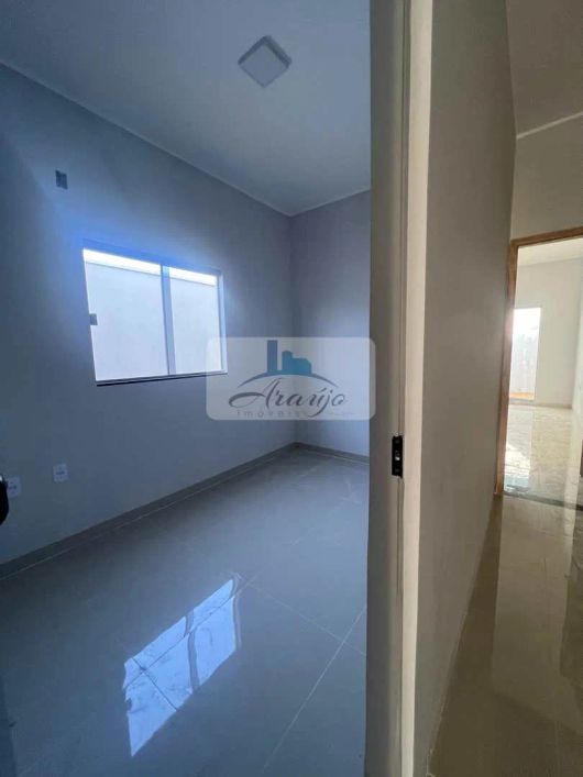 Casa com 2 dorms, Plano Diretor Sul, Palmas - R$ 300 mil, Cod: 2235
