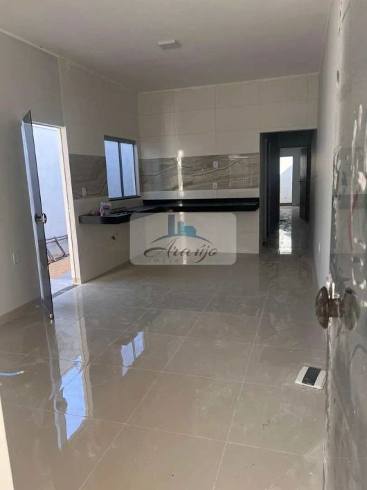Casa com 2 dorms, Plano Diretor Sul, Palmas - R$ 300 mil, Cod: 2235