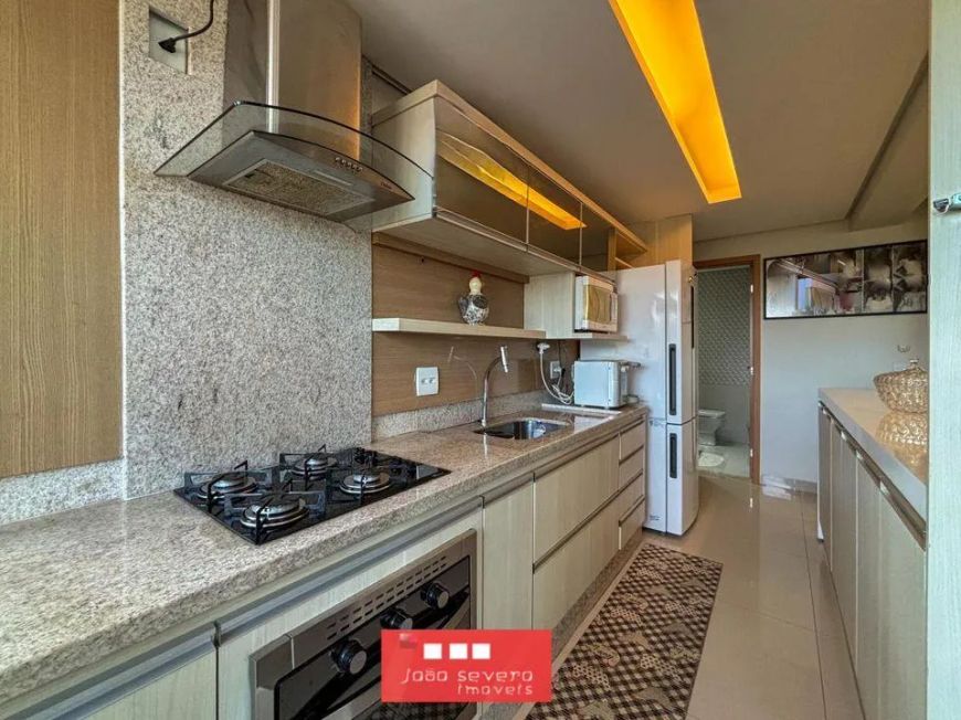 Apartamento para Venda em Palmas, Plano Diretor Sul, 3 dormitórios, 3 suítes, 4 banheiros, 2 vagas