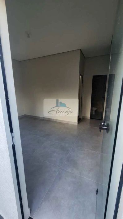 Casa com 3 quartos, Plano Diretor Norte, Palmas - R$ 350 mil, Cod: 2424