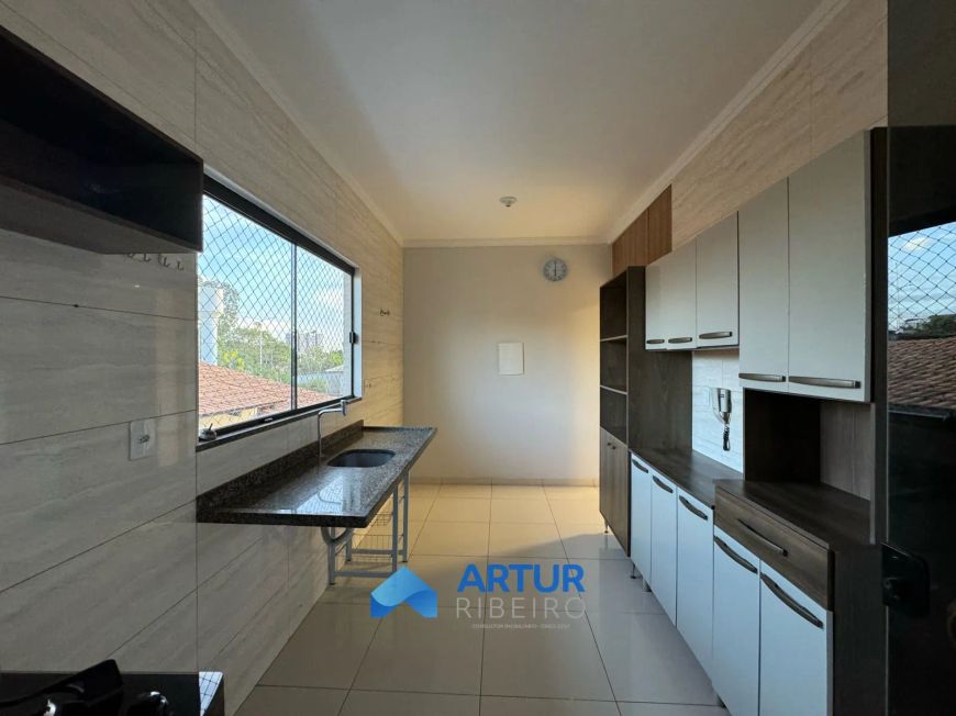 Apartamento 3 Q sendo 1 suíte - 208 Norte