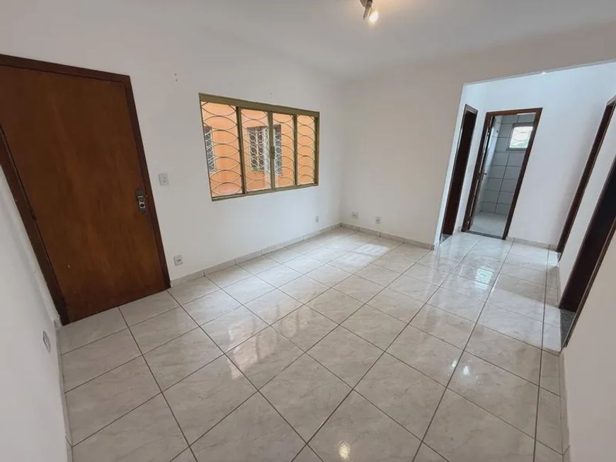 Apartamento com 2 quartos Qd. 504 Sul