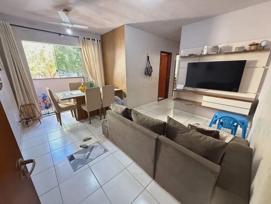 Apartamento de 2 Quartos para Venda na 404 Norte