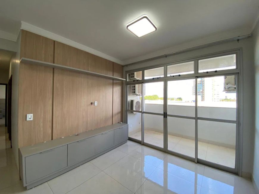 OPORTUNIDADE! Apartamento 4/4 Planejados Ar Condicionados no Centro