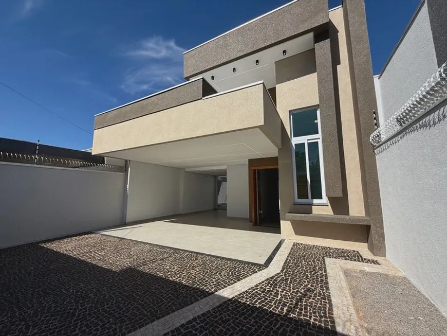 Casa com 3 Suítes + Escritório para venda na 405 Sul
