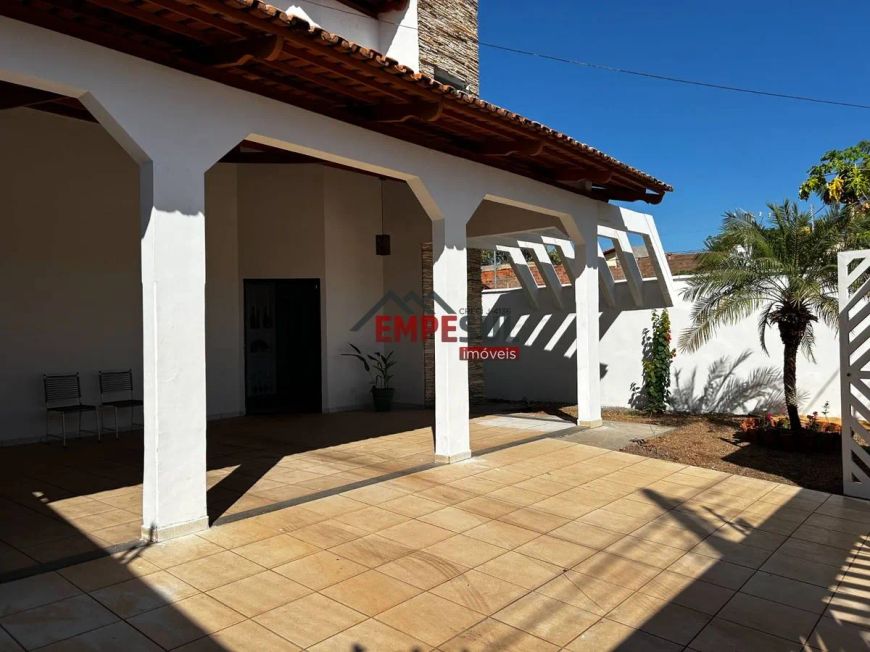 Vendo Sobrado de 4 quartos na 106 Norte ou Arne 12
