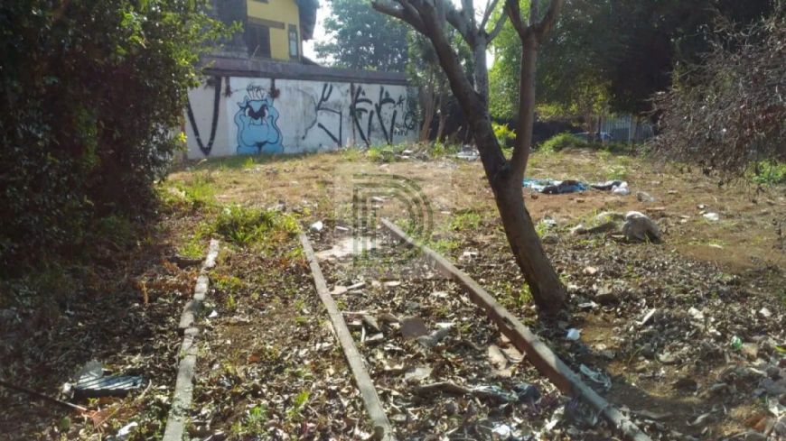 ALTO DA LAPA - TERRENO COM 710 METROS, PLANO - ZONEAMENTO Z-COR 2 - COMERCIAL