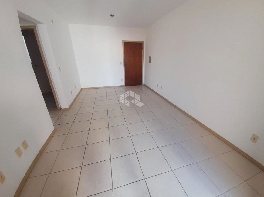 Ótimo apartamento no Centro de Santa Maria.