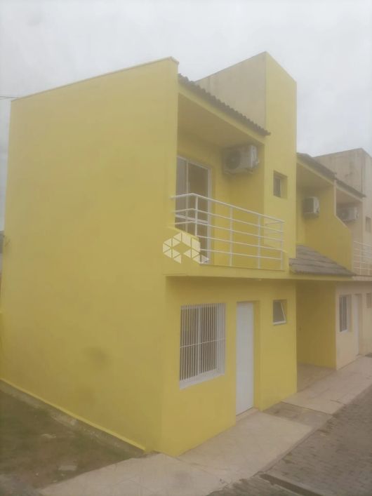 Sobrado á venda com 2 quartos no bairro Lorenzi em Santa Maria RS