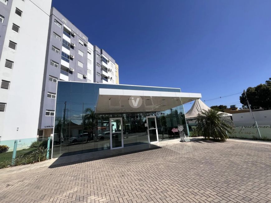 Apartamento de 3 dormitórios no bairro Uglione