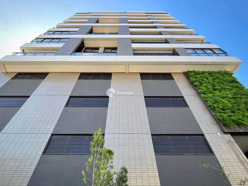 Apartamento à venda, 2 quartos, 2 suítes, 2 vagas, Nossa Senhora Medianeira - Santa Maria/RS
